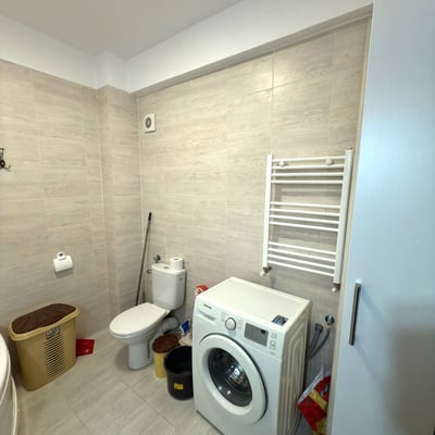 Location d’un appartement lumineux et chaleureux de 2 pièces, Chiajna, Bucarest, Roumanie